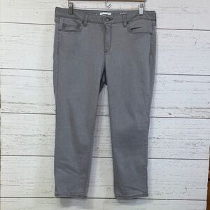 Sonoma Goods for Life Light Gray Stretch Capri/Cropped Jeans, size 14